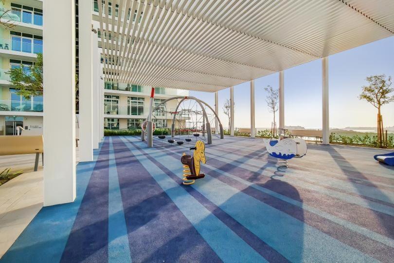 Lux Bnb I Sun Rise Bay I Palm & Sea View Apartamento Dubai Exterior foto