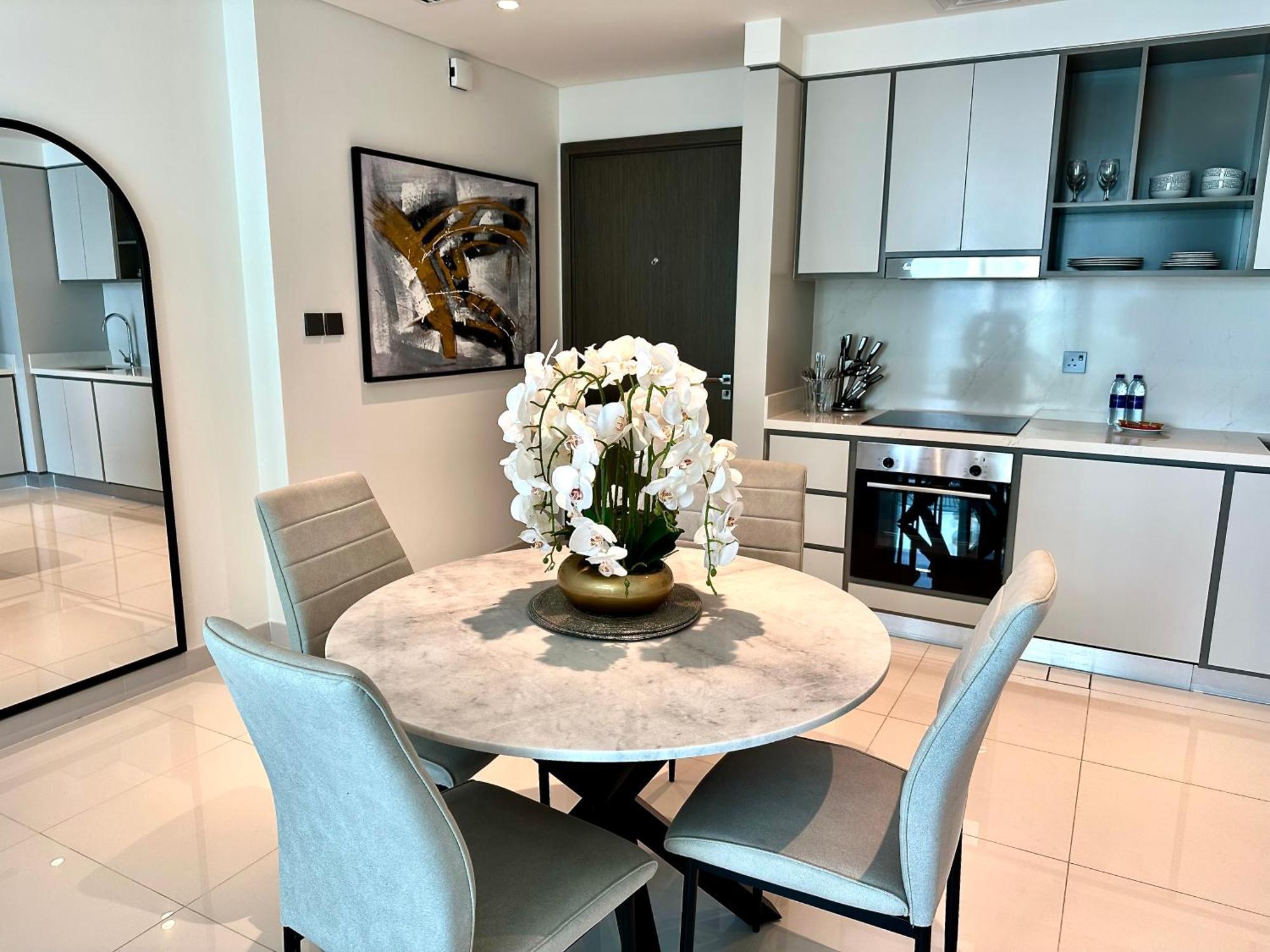 Lux Bnb I Sun Rise Bay I Palm & Sea View Apartamento Dubai Exterior foto