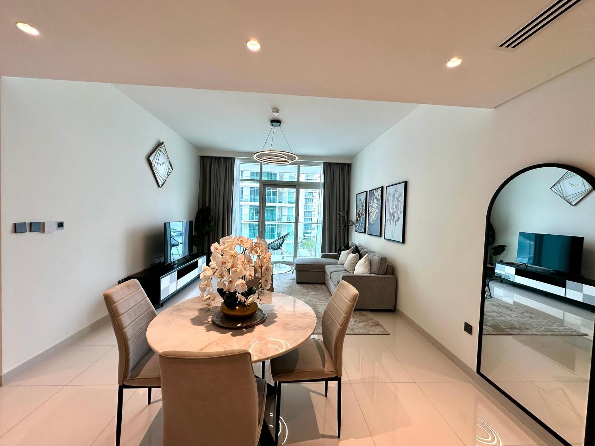 Lux Bnb I Sun Rise Bay I Palm & Sea View Apartamento Dubai Exterior foto