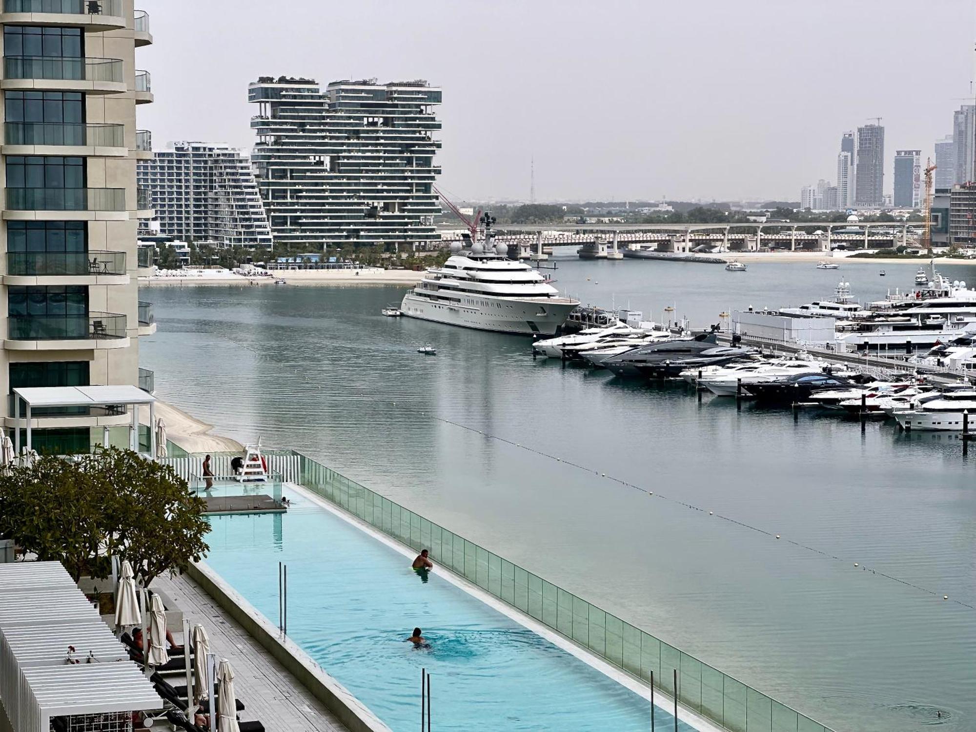 Lux Bnb I Sun Rise Bay I Palm & Sea View Apartamento Dubai Exterior foto